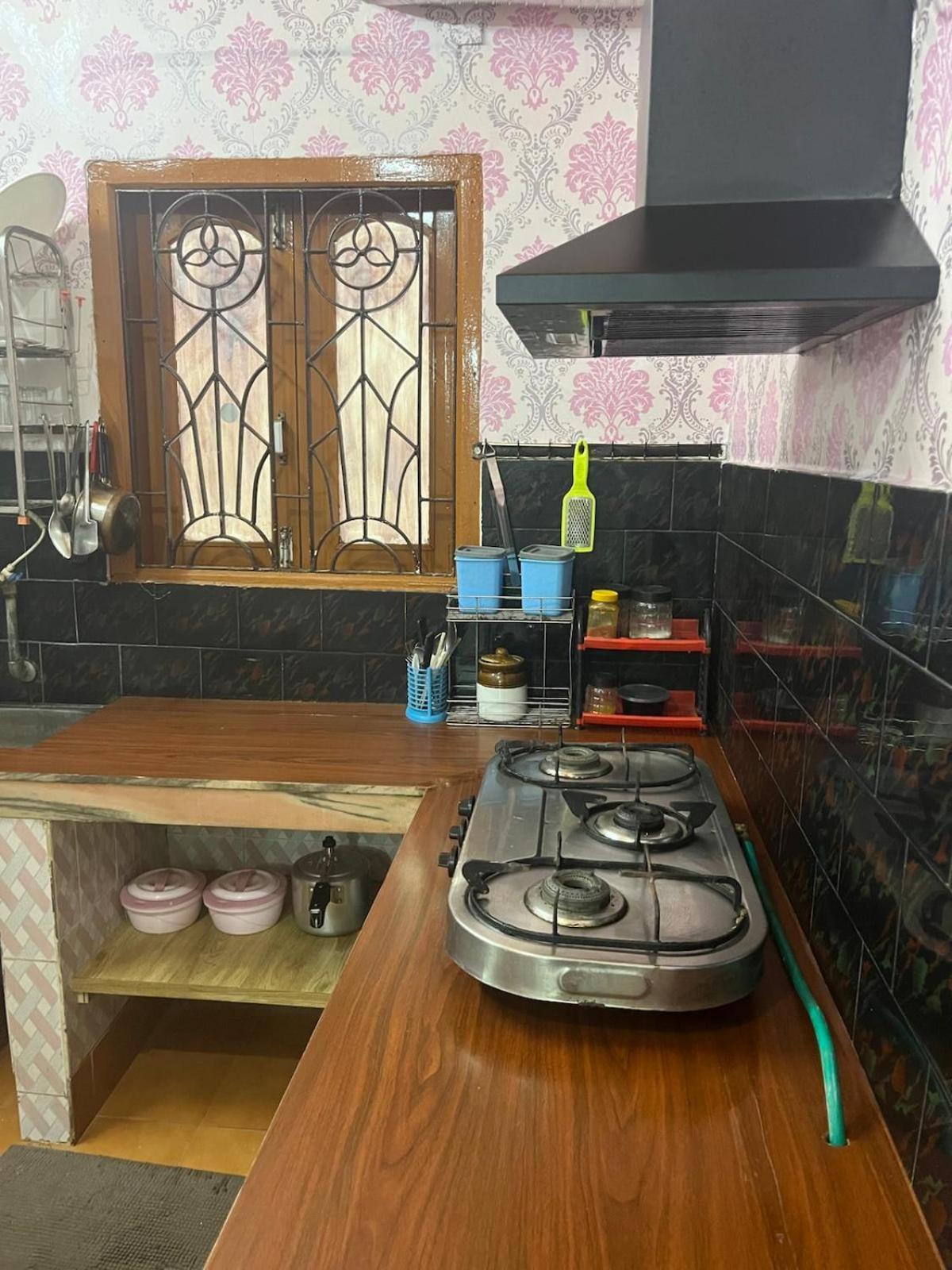Amazing Homestay Guwahati Eksteriør bilde